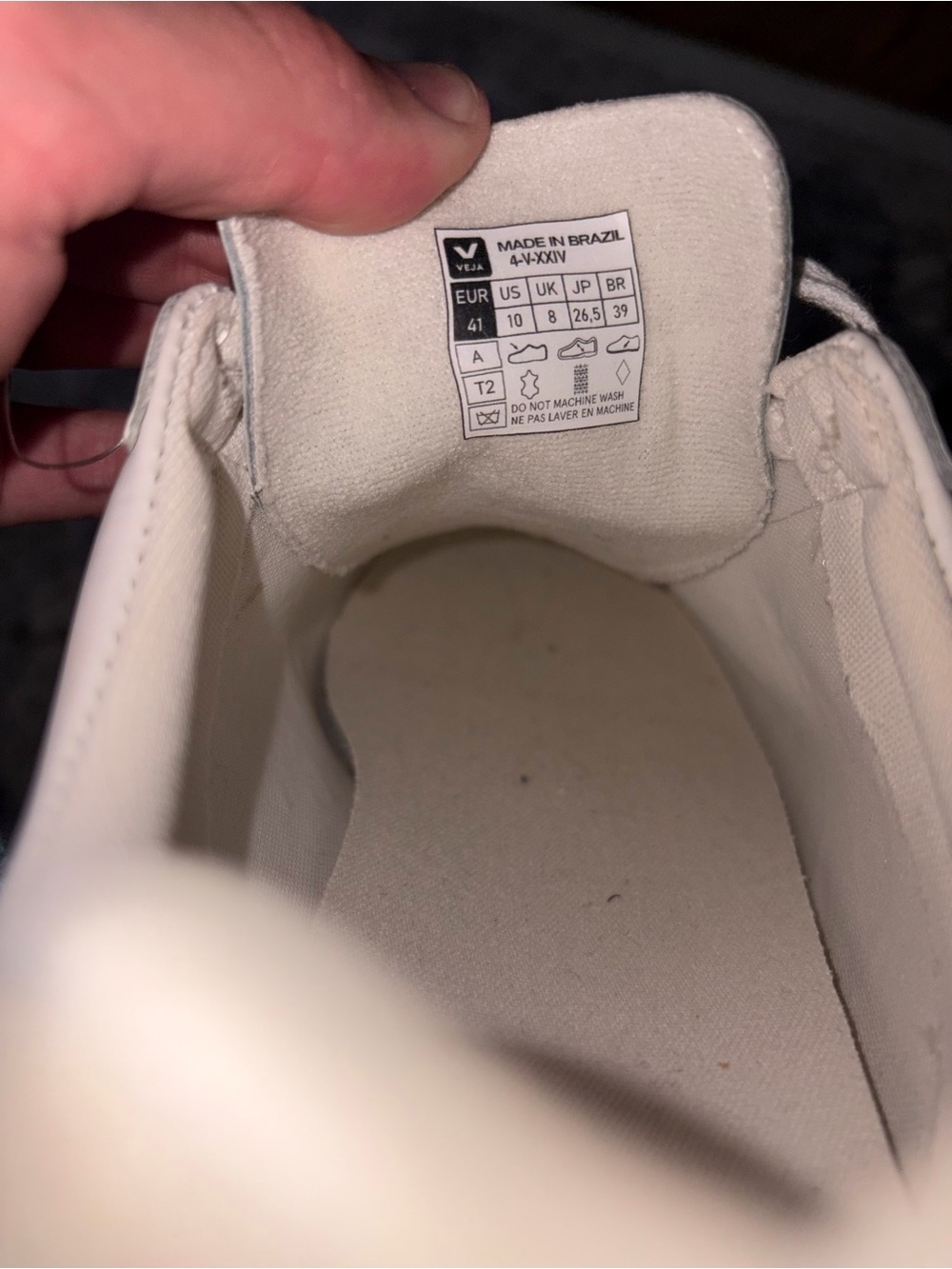 Veja White Low-Top Sneakers with Cream Sole - Picture 6 of 6